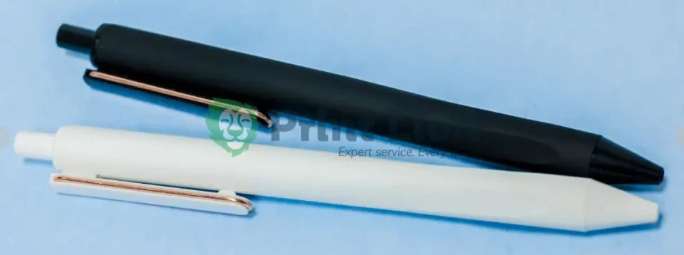 PLASTIC PEN PLPN035