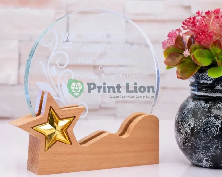Fancy circular awards with wooden base PLAW092