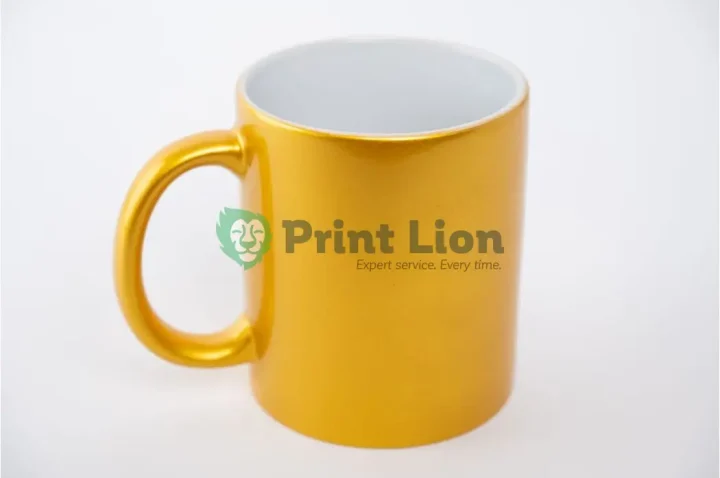 Gold mugs. 325ml PLMG033