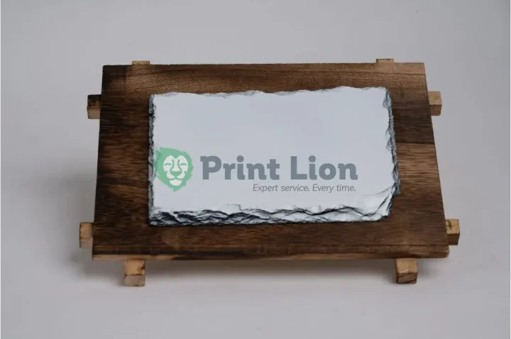 Wooden/Rock slate. Rock size 20x30cm PLPF011