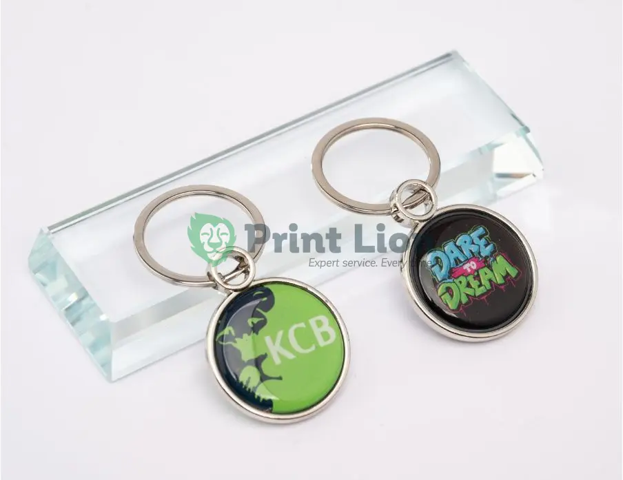New round double sided keyholders. 3cm diameter PLKH039