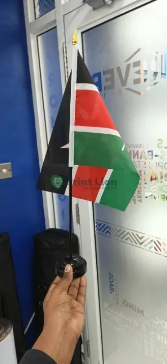 Ready made Kenyan table flag plus plastic pole PLFG014