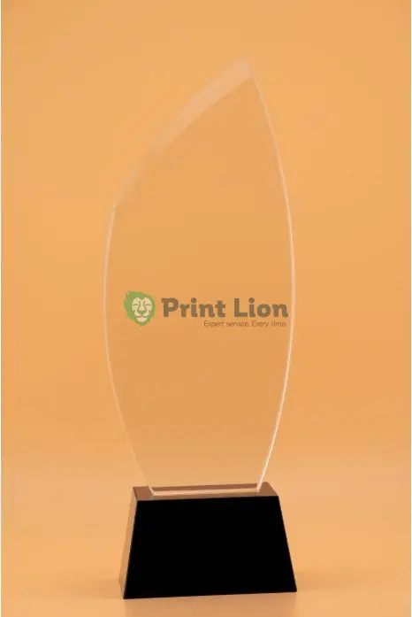 Long glass curved award PLAW063