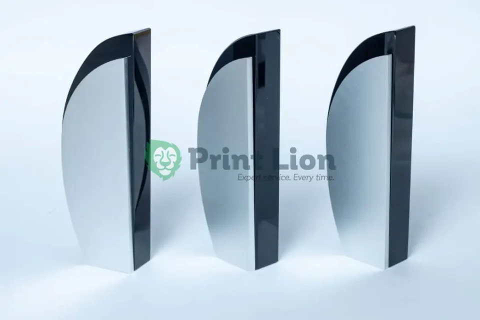 CRYSTAL AWARD PLAW019